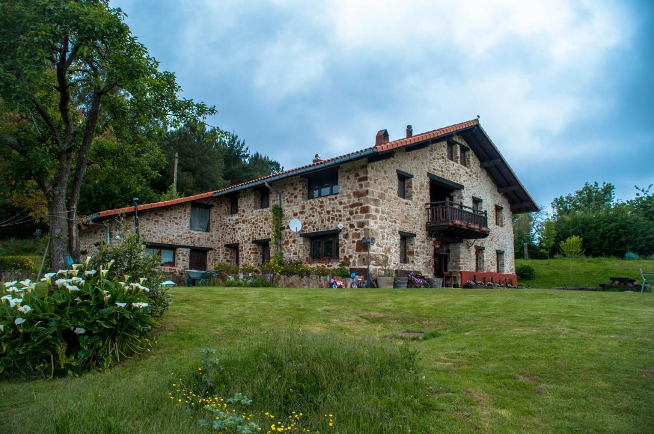 Apartamentos Rurales Larrago Busturia Extérieur photo